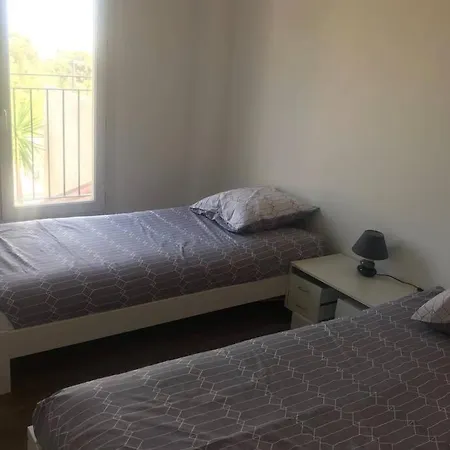 3 Bedroom With Seaview 아파트 *
